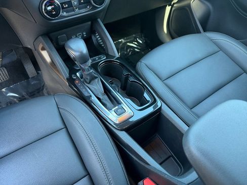Used 2023 Chevrolet TrailBlazer ACTIV w/ Convenience Package AWD/4WD image 18