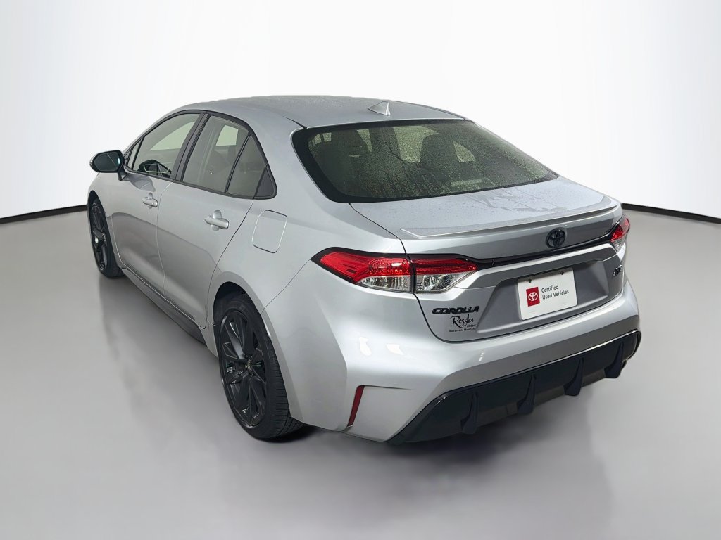 Used 2023 Toyota Corolla SE w/ Carpet Mat Package (TMS) FWD image 8
