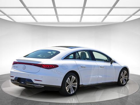Certified 2023 Mercedes-Benz EQS 450+ Sedan image 3