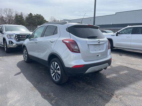 Certified 2022 Buick Encore Preferred w/ Safety Package image 5