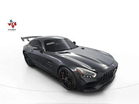 Used 2018 Mercedes-Benz AMG GT S w/ Exclusive Interior Package image 45