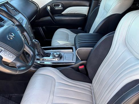 Used 2019 INFINITI QX80 Limited AWD/4WD image 17