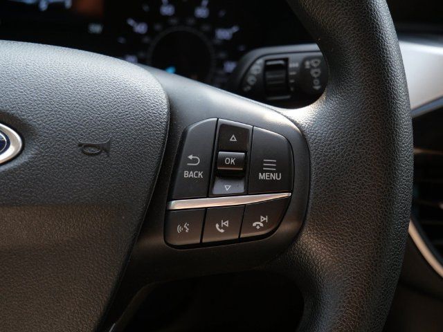 Used 2022 Ford Escape SE FWD image 18