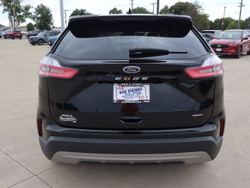 Used 2024 Ford Edge SEL w/ Convenience Package AWD/4WD image 6