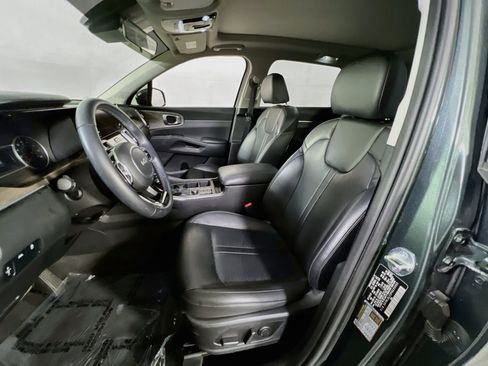 Used 2023 Kia Sorento S w/ Panoramic Sunroof Package AWD/4WD image 21