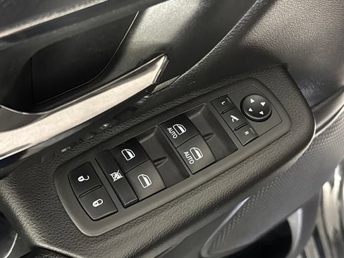 Used 2022 RAM 1500 Big Horn w/ Built-to-serve Edition AWD/4WD image 33
