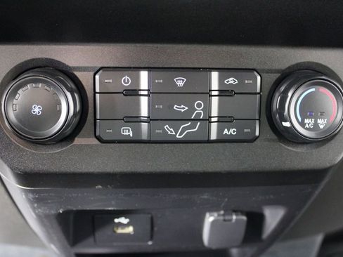 Used 2022 Ford F350 XL w/ Power Equipment Group image 19