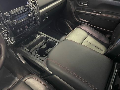 Used 2023 Nissan Titan PRO-4X w/ Pro-4x Convenience Package image 30