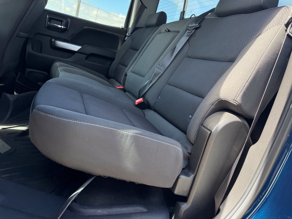 Used 2018 Chevrolet Silverado 1500 LT w/ All Star Edition AWD/4WD image 11