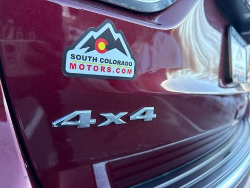 Used 2019 Jeep Grand Cherokee Overland image 11