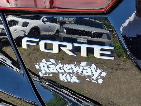 Certified 2023 Kia Forte LXS FWD image 31