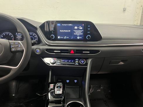 Used 2020 Hyundai Sonata SEL FWD image 19