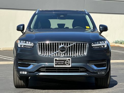 Certified 2025 Volvo XC90 B5 Core AWD/4WD image 10