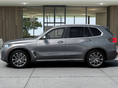 Used 2026 BMW X5 sDrive40i RWD image 4