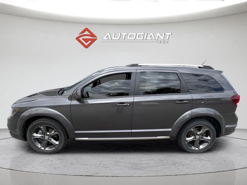 Used 2015 Dodge Journey Crossroad w/ Flexible Seating Group AWD/4WD image 3
