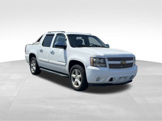 Used 2008 Chevrolet Avalanche LTZ w/ LTZ Preferred Equipment Group image 1