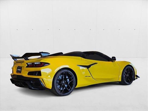 New 2025 Chevrolet Corvette Z06 w/ Z07 Performance Package image 7