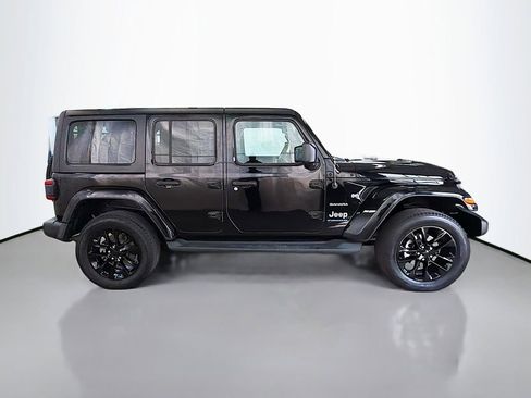 Used 2023 Jeep Wrangler Unlimited Sahara w/ Cold Weather Group AWD/4WD image 11