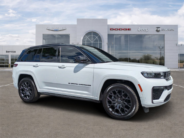 Certified 2026 Jeep Grand Cherokee Summit w/ Obsidian Package AWD/4WD image 1