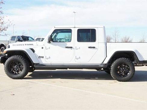 New 2026 Jeep Gladiator Sport image 6