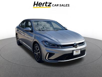 Used 2025 Volkswagen Jetta SE