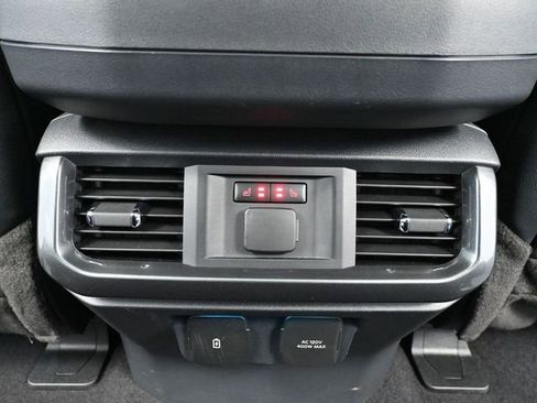 Used 2023 Ford F150 Lariat w/ Equipment Group 502A High image 44