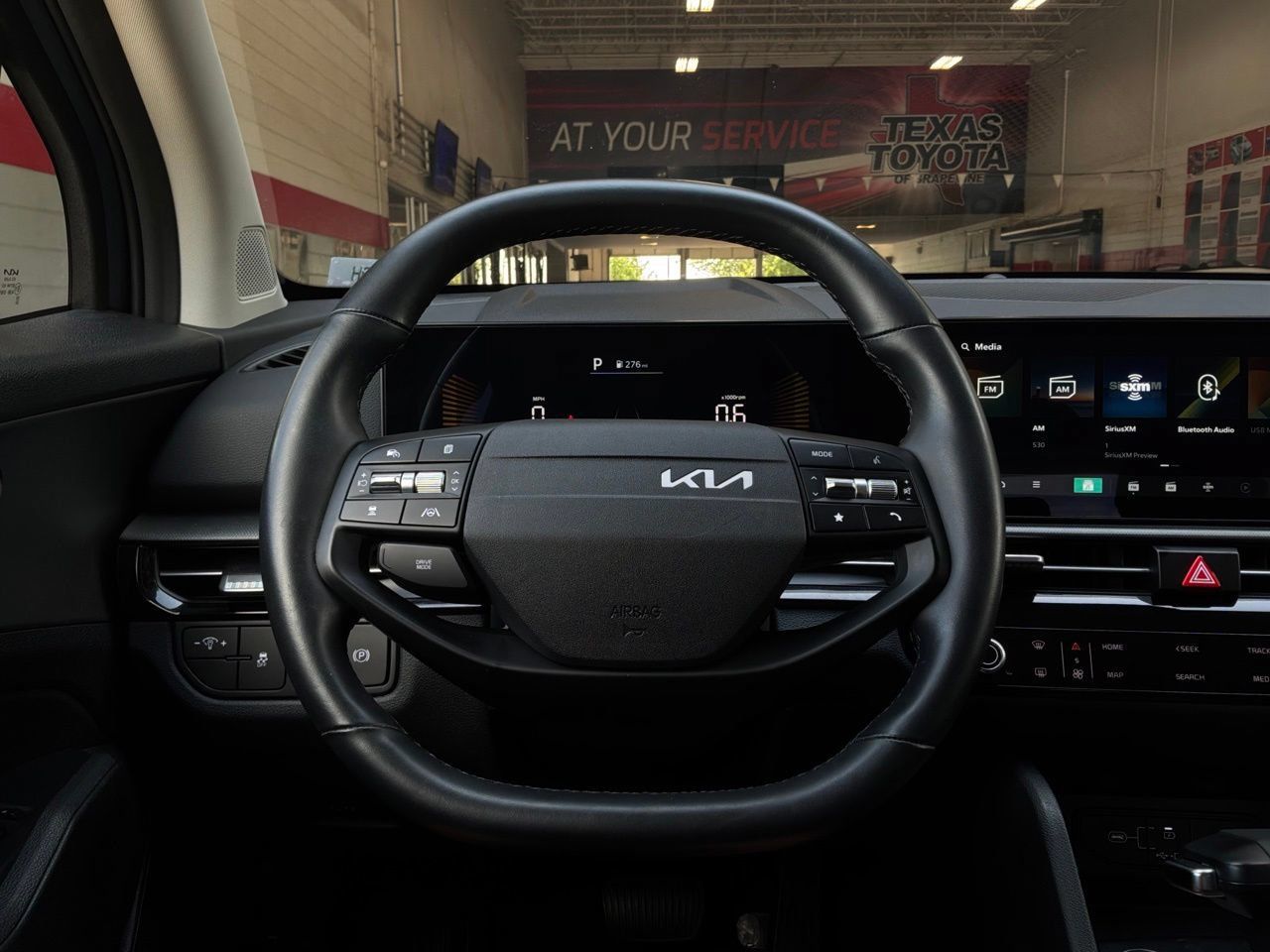 Used 2026 Kia Sportage LX FWD image 32