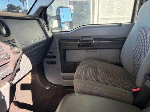 Used 2012 Ford F450 XL w/ PWR Equipment Group image 17