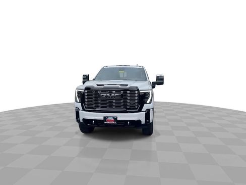 New 2026 GMC Sierra 3500 Denali Ultimate AWD/4WD image 3