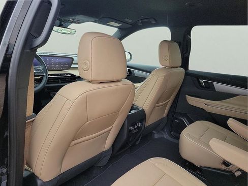 New 2026 Buick Enclave Preferred w/ Power Package image 12