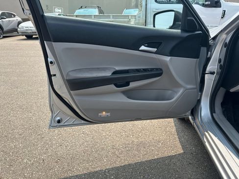 Used 2012 Honda Accord LX image 16