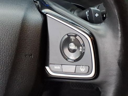 Used 2020 Honda Clarity Touring image 18