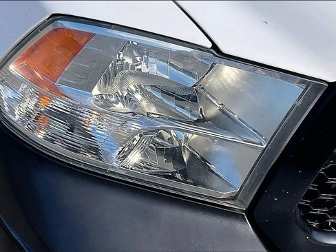 Used 2015 RAM 1500 Tradesman image 27