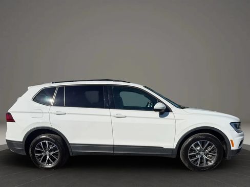 Used 2021 Volkswagen Tiguan S FWD image 4