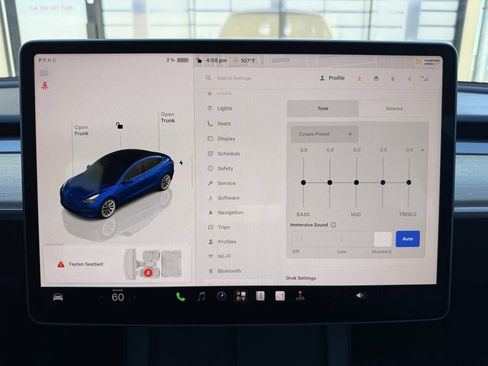 Used 2023 Tesla Model 3 Standard Range RWD image 17