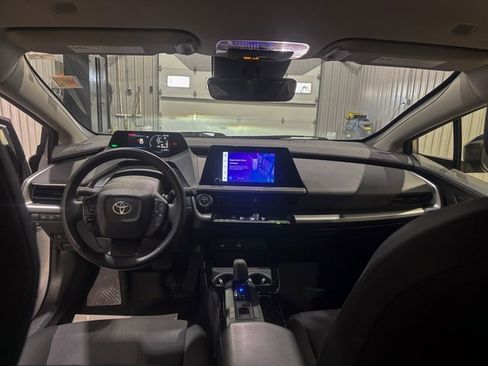 Used 2024 Toyota Prius LE image 21