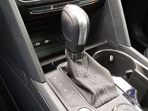 Used 2022 Volkswagen Atlas SE image 19