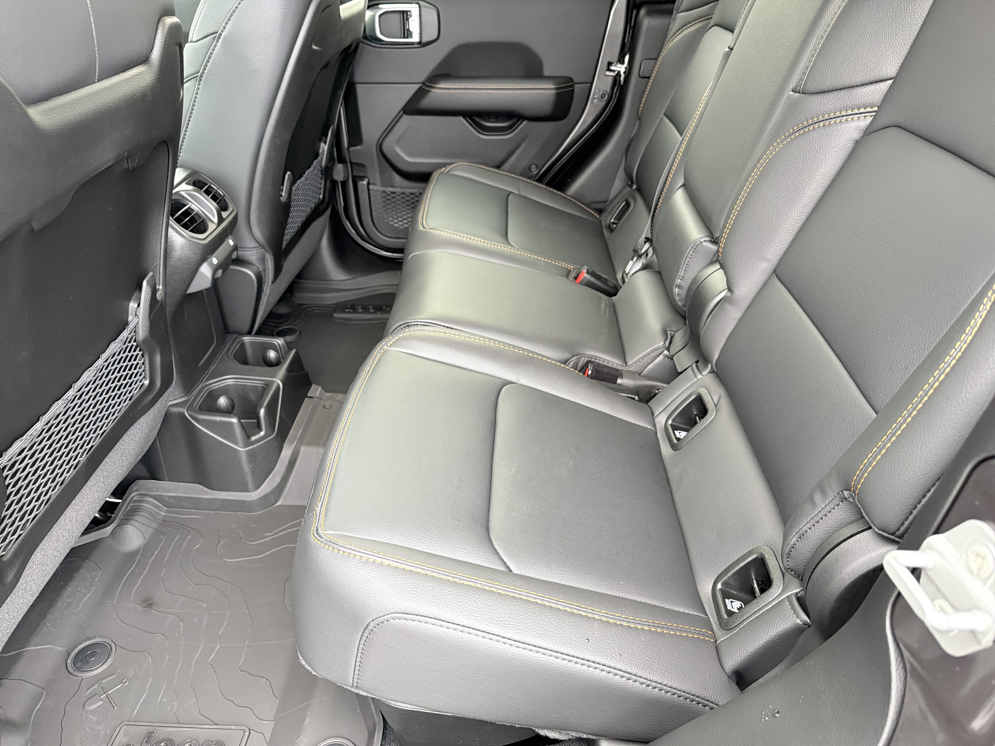 New 2026 Jeep Gladiator Sport AWD/4WD image 19