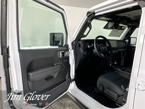 New 2026 Jeep Gladiator Rubicon image 20