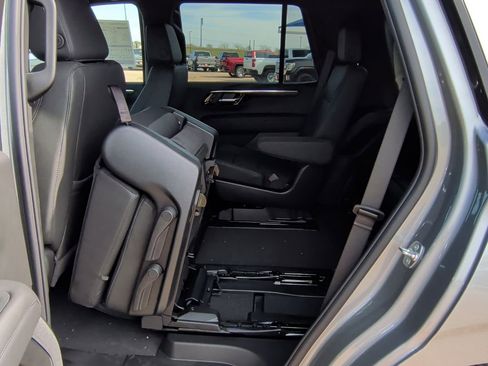 New 2026 Chevrolet Tahoe LT image 37