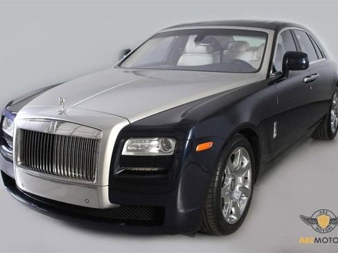 Used 2011 Rolls-Royce Ghost image 3