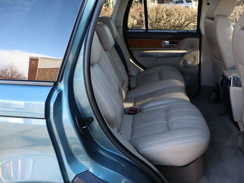 Used 2010 Land Rover Range Rover Sport Supercharged image 21