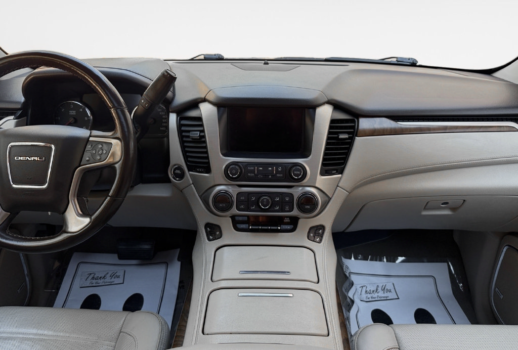 Used 2020 GMC Yukon XL Denali AWD/4WD image 17