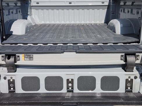 Used 2025 Chevrolet Silverado 2500 Custom w/ Custom Convenience Package AWD/4WD image 36