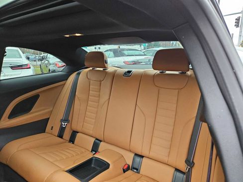 Used 2024 BMW M2 w/ Lighting Package image 19