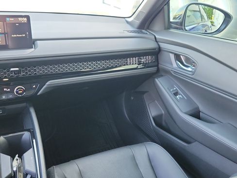 Used 2024 Honda Accord Sport image 20
