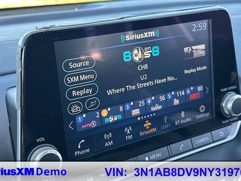 Used 2022 Nissan Sentra SR w/ Lighting Package image 35