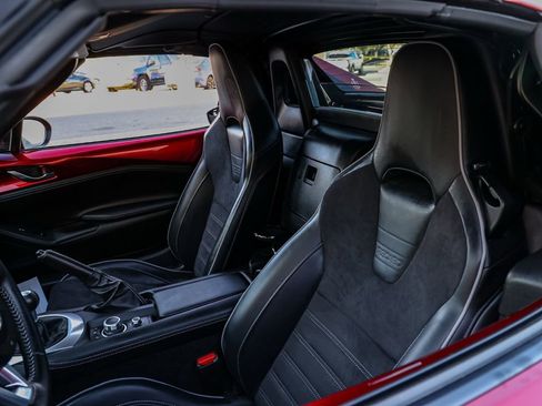 Used 2025 MAZDA MX-5 Miata RF Club w/ Weather Package image 14