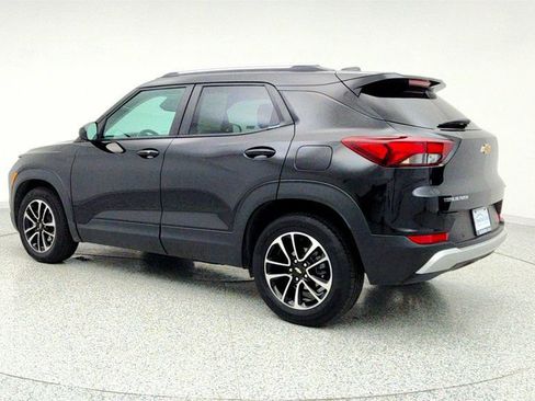 Used 2024 Chevrolet TrailBlazer LT w/ Convenience Package image 7