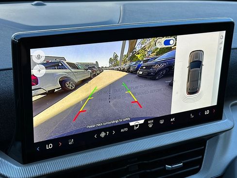 New 2026 Ford Explorer Active w/ Active Comfort Package image 20